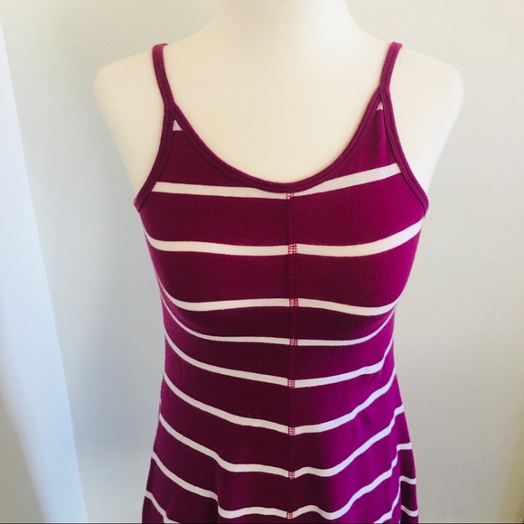 Old Navy Purple Stripes Shirt Long Tank Large Top - Picture 2 of 8